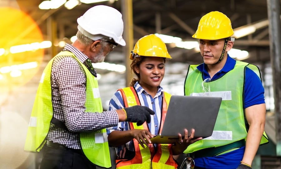Protecting Manufacturing Companies from Cyberthreats with Cloud-Based SIEM + XDR